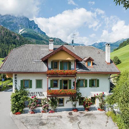 Gasthof Albergo Dolomiten Prags Eksteriør billede
